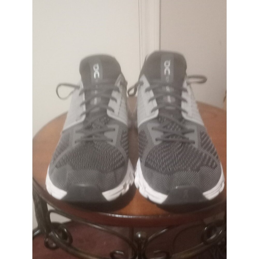 On Running On Cloud Men's Cloudswift Helion Runni… - image 6